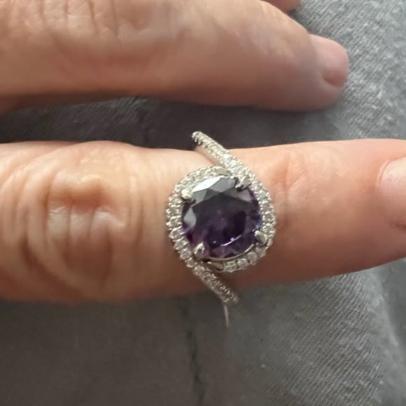 New Jackpot Candle silver tone ring with dark purple stone in size 6 - Picture 1 of 3